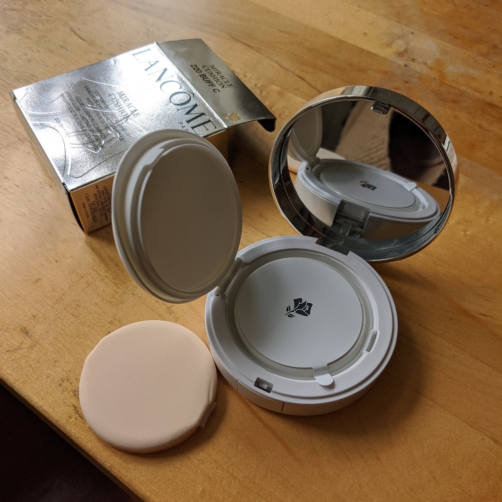 🎀 2 for 70 | LANCOME Paris Miracle Cushion